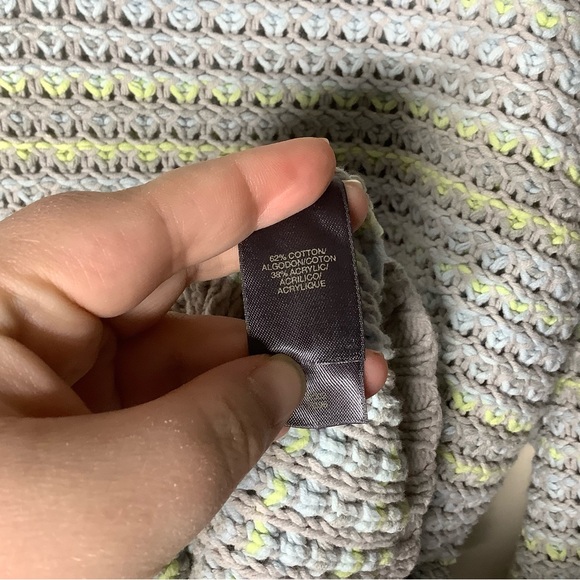 < Liz Claiborne Pastel Knit Collared Oversized Sweater > - Picture 5 of 7